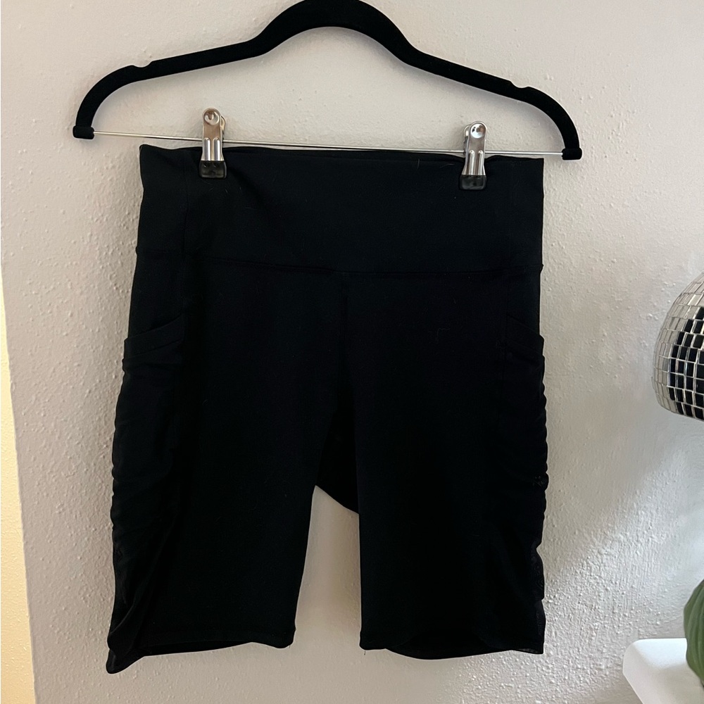 Fabletics powerhold bike shorts